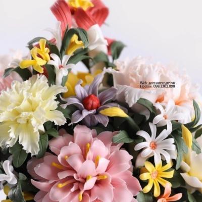 TƯỢNG GIỎ HOA SỨ THỦ CÔNG KÈM LỒNG KÍNH